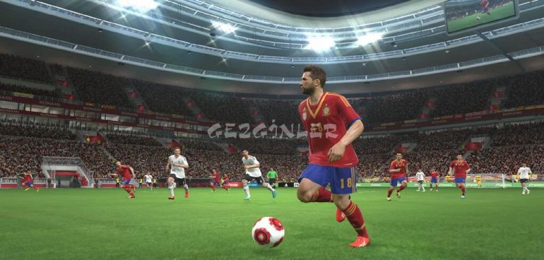 PES Pro Evolution Soccer 2014 Ekran Görüntüsü - Gezginler